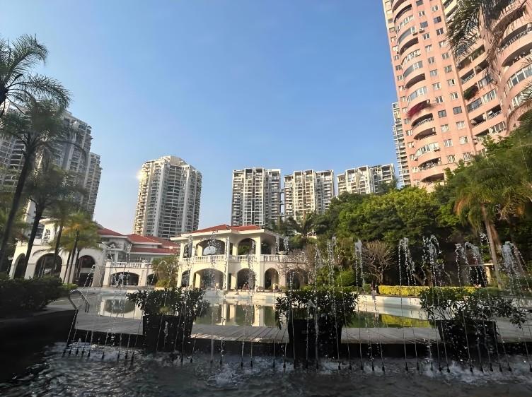 深圳主城区慢生活范本南山华侨城锦绣花园法拍房生活方式图鉴-第3张图片-深圳法拍房拍卖平台官网