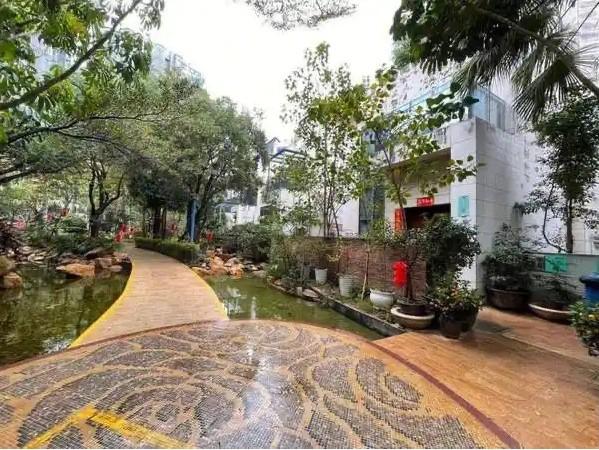 深圳湾总部经济圈稀缺别墅资产配置样本南山皇庭港湾唯一法拍标的